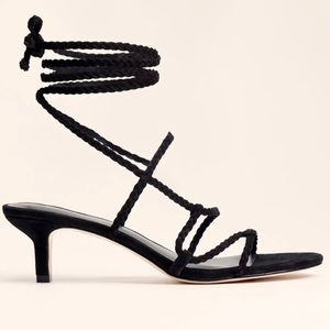 Reformation Porto Wrap Sandal 🤍 Never Worn!